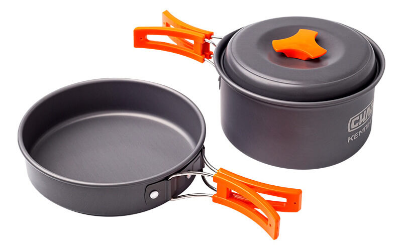 Сковорідки та каструлі